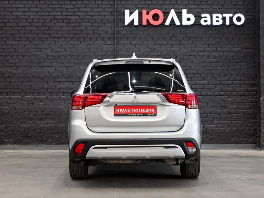 Mitsubishi Outlander III Рестайлинг 3 Екатеринбург  - изображение 5