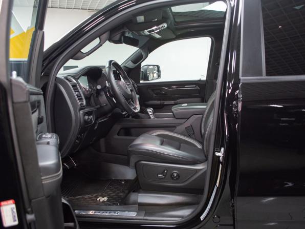 Ram 1500 V с пробегом 2022 года, цена 12 999 000 рублей, 17700 км, offers.body_type.unknown, Автокод Объявления