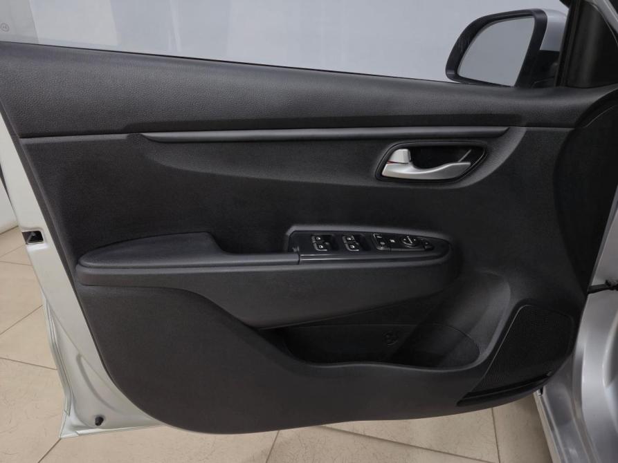 Kia Rio IV Альметьевск  - изображение 9