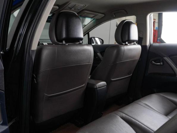 Toyota Avensis III Рестайлинг с пробегом 2011 года, цена 1 299 000 рублей, 185549 км, седан, Автокод Объявления