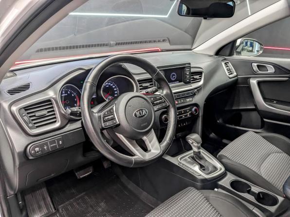 Kia Ceed III с пробегом 2018 года, цена 1 850 000 рублей, 34524 км, хэтчбек, Автокод Объявления