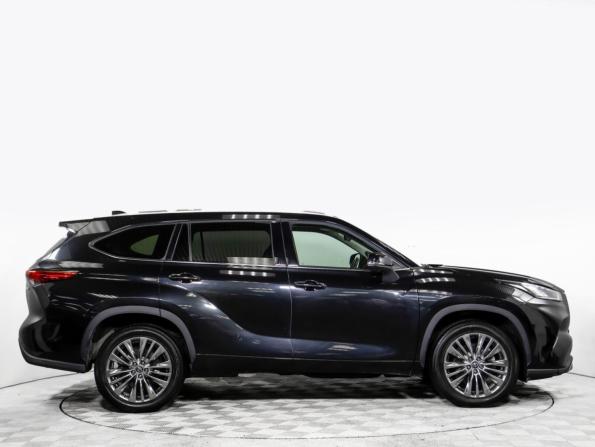 Toyota Highlander IV (XU70) с пробегом 2025 года, цена 4 798 000 рублей, 52512 км, внедорожник, Автокод Объявления