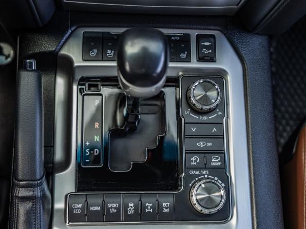Toyota Land Cruiser 200 Series Рестайлинг 2 с пробегом 2020 года, цена 7 765 000 рублей, 119919 км, внедорожник, Автокод Объявления
