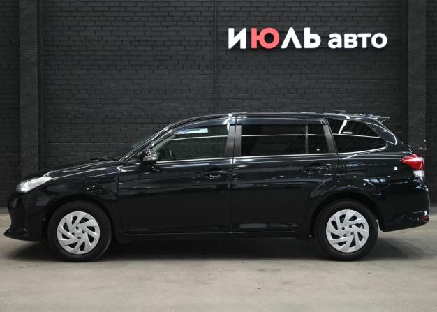 Toyota Corolla XI (E160 E170) Рестайлинг 2 с пробегом 2017 года, цена 1 355 000 рублей, 162779 км, универсал, Автокод Объявления