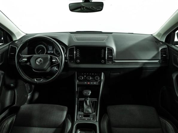 Skoda Karoq I с пробегом 2021 года, цена 2 179 585 рублей, 101814 км, внедорожник, Автокод Объявления