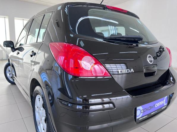 Nissan Tiida I Рестайлинг с пробегом 2012 года, цена 950 000 рублей, 141203 км, хэтчбек, Автокод Объявления