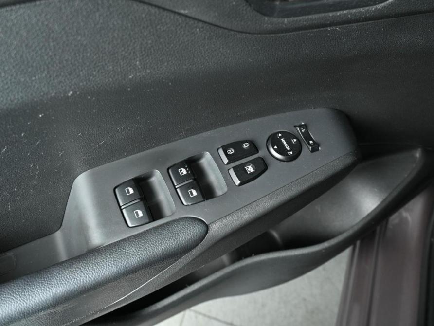 Hyundai Solaris II Рестайлинг Ростов-на-Дону  - изображение 15