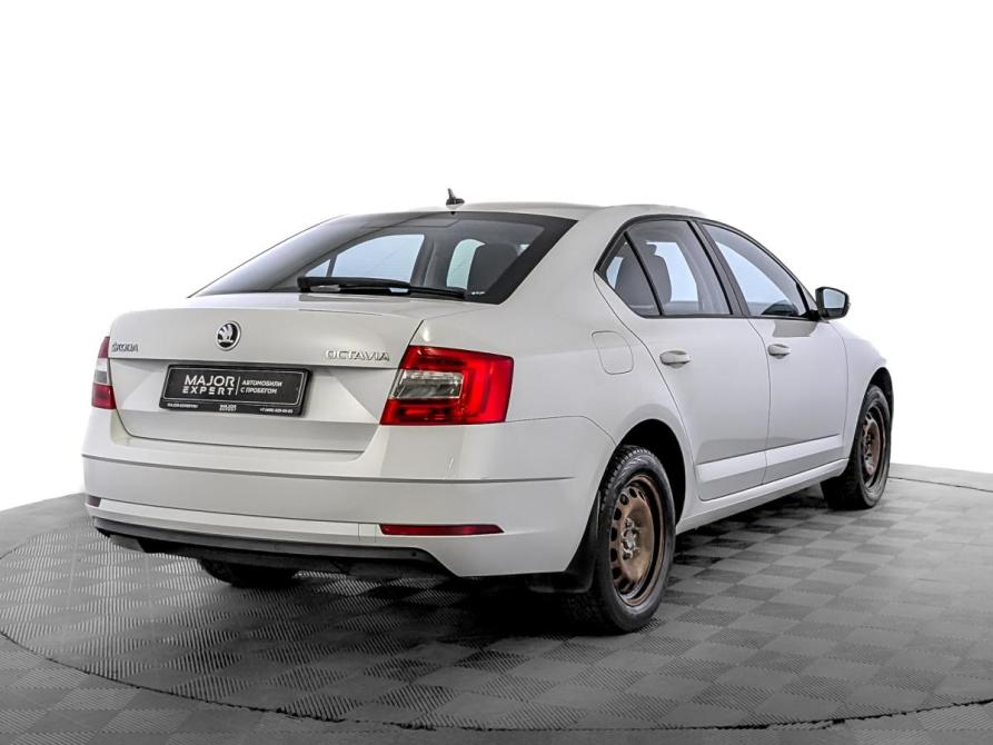 Skoda Octavia III (A7) Рестайлинг Москва  - изображение 5
