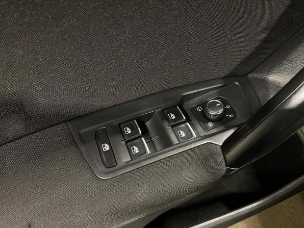Volkswagen Tiguan II с пробегом 2018 года, цена 2 499 000 рублей, 116418 км, внедорожник, Автокод Объявления