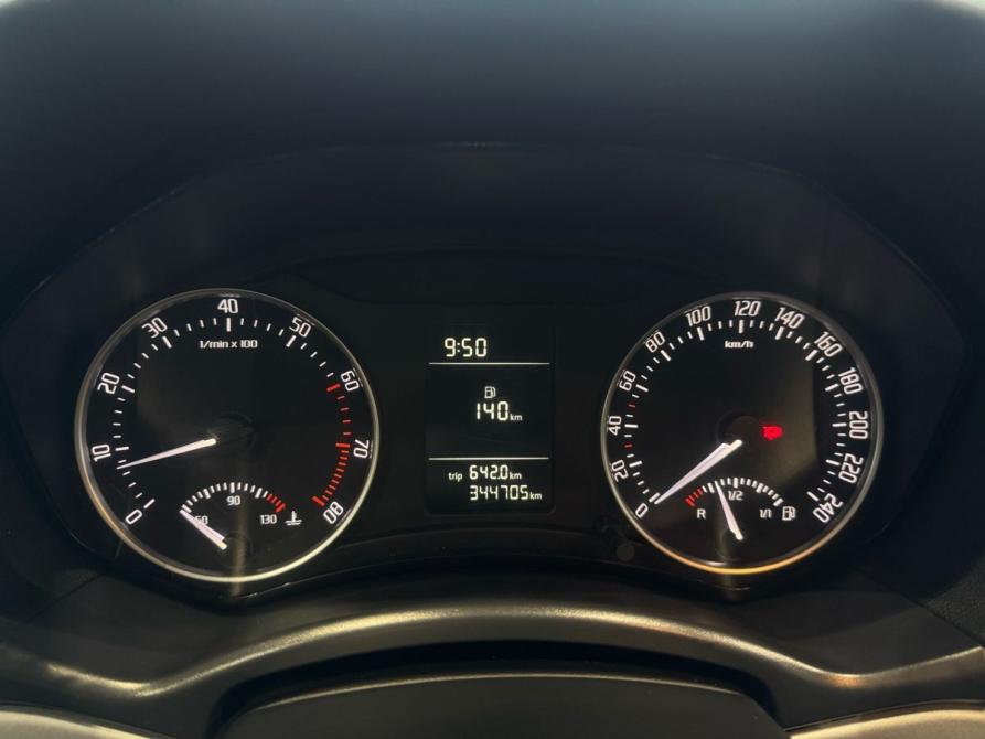 Skoda Octavia II (A5) Рестайлинг Москва  - изображение 15
