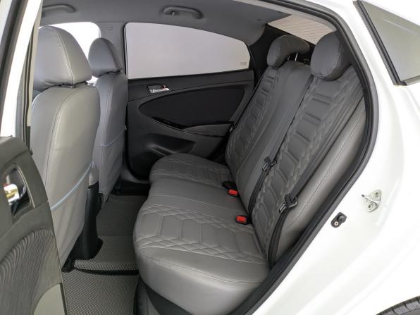 Hyundai Solaris I с пробегом 2013 года, цена 900 000 рублей, 71397 км, седан, Автокод Объявления