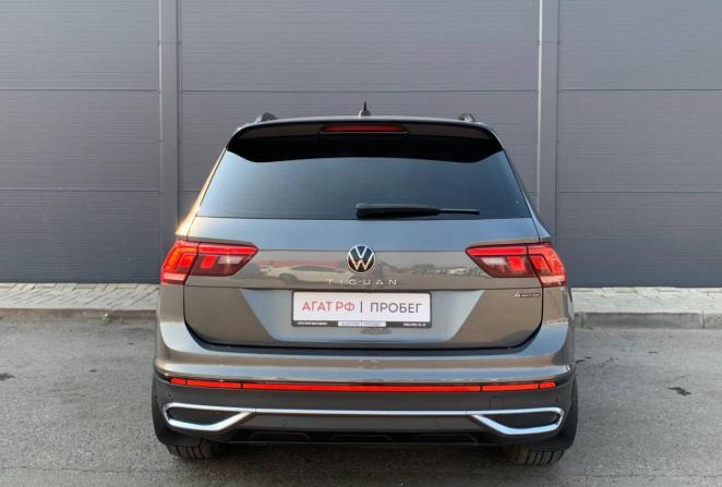 Volkswagen Tiguan II Рестайлинг с пробегом 2021 года, цена 3 150 000 рублей, 75333 км, внедорожник, Автокод Объявления