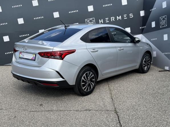 Hyundai Solaris II Рестайлинг с пробегом 2021 года, цена 1 589 000 рублей, 111941 км, седан, Автокод Объявления