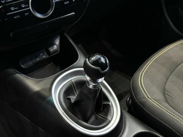 Kia Soul II с пробегом 2015 года, цена 1 180 000 рублей, 121029 км, хэтчбек, Автокод Объявления