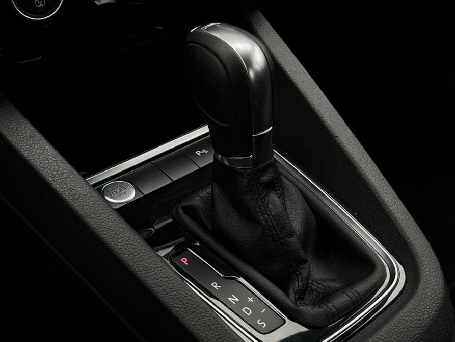 Volkswagen Jetta VI Рестайлинг Санкт-Петербург  - изображение 14