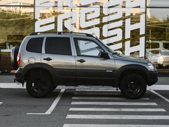 Chevrolet Niva I Рестайлинг с пробегом 2014 года, цена 599 000 рублей, 143029 км, внедорожник, Автокод Объявления