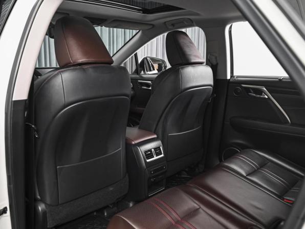 Lexus RX IV с пробегом 2017 года, цена 4 680 000 рублей, 92441 км, внедорожник, Автокод Объявления