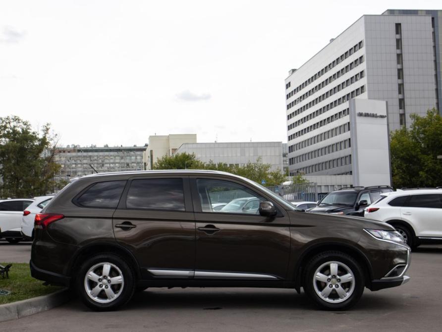 Mitsubishi Outlander III Рестайлинг 2 Москва  - изображение 3
