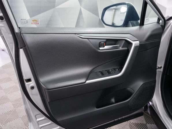 Toyota RAV4 V (XA50) с пробегом 2021 года, цена 3 664 000 рублей, 99533 км, внедорожник, Автокод Объявления