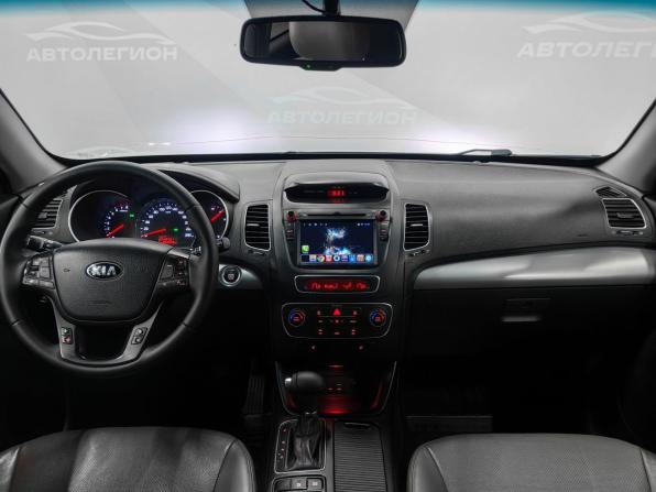 Kia Sorento II Рестайлинг с пробегом 2015 года, цена 1 880 000 рублей, 262250 км, внедорожник, Автокод Объявления