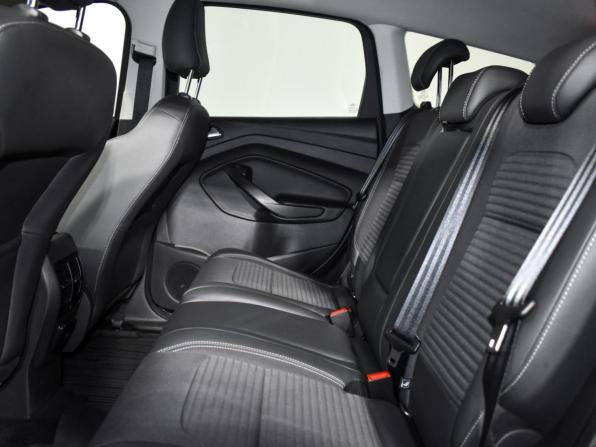 Ford Kuga II Рестайлинг с пробегом 2017 года, цена 1 790 000 рублей, 80499 км, внедорожник, Автокод Объявления