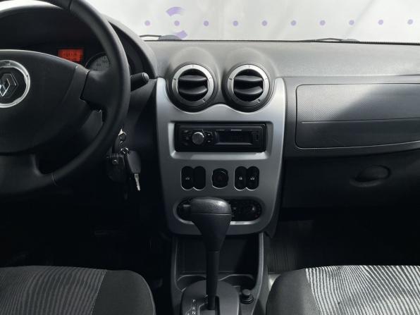 Renault Logan I Рестайлинг с пробегом 2013 года, цена 595 000 рублей, 233714 км, седан, Автокод Объявления
