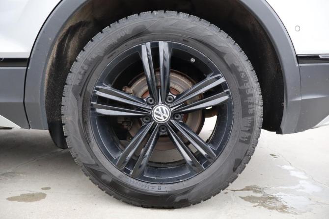 Volkswagen Tiguan II с пробегом 2020 года, цена 2 429 000 рублей, 166000 км, внедорожник, Автокод Объявления