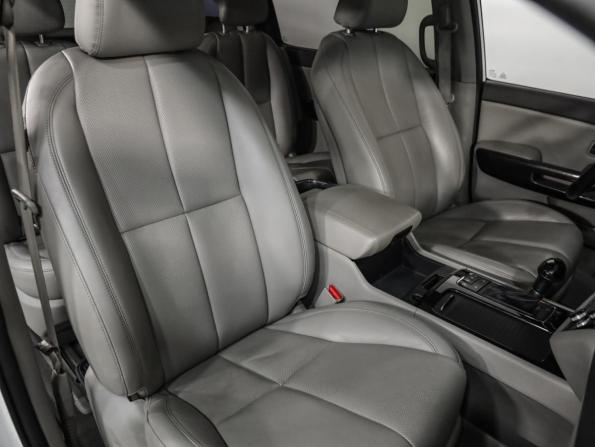 Kia Carnival III с пробегом 2018 года, цена 2 949 000 рублей, 115492 км, минивэн, Автокод Объявления