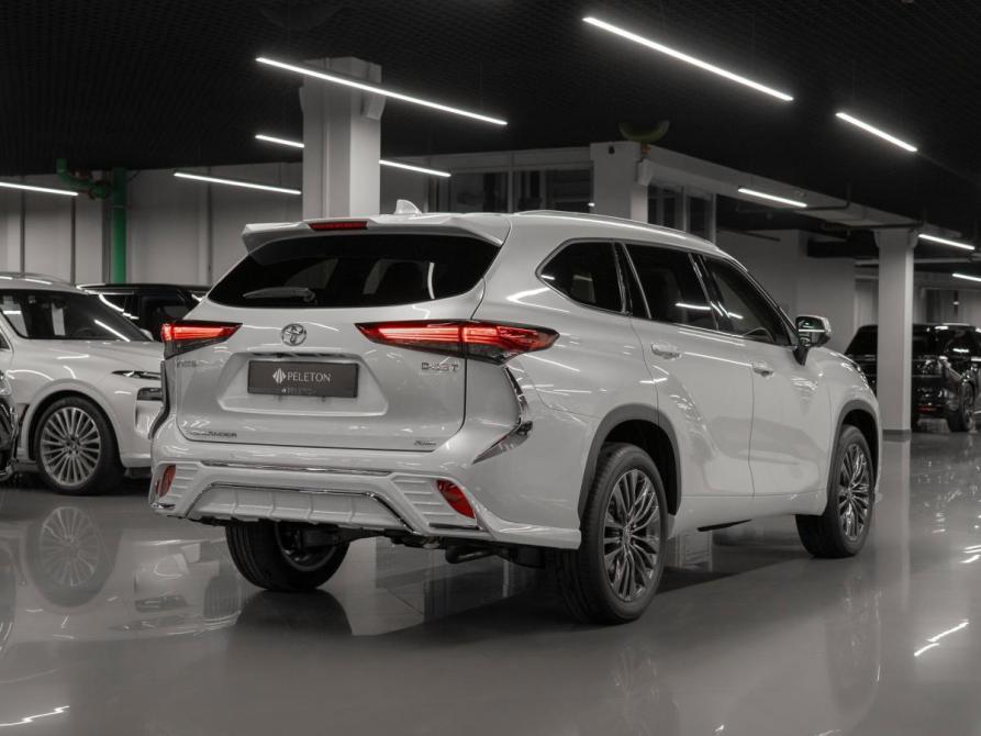 Toyota Highlander IV (XU70) Москва  - изображение 5