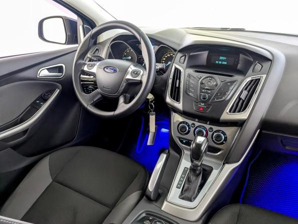 Ford Focus III с пробегом 2012 года, цена 900 000 рублей, 71132 км, седан, Автокод Объявления