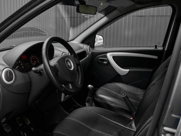 Renault Sandero I с пробегом 2013 года, цена 665 000 рублей, 88285 км, хэтчбек, Автокод Объявления