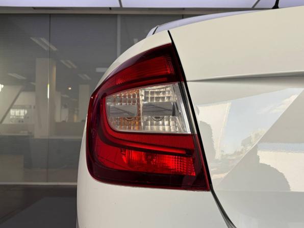 Skoda Rapid I Рестайлинг с пробегом 2018 года, цена 999 000 рублей, 248388 км, лифтбек, Автокод Объявления