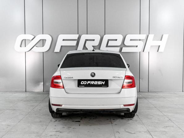 Skoda Octavia III (A7) Рестайлинг с пробегом 2019 года, цена 1 199 000 рублей, 135440 км, лифтбек, Автокод Объявления
