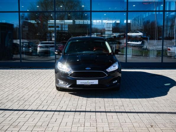 Ford Focus III Рестайлинг с пробегом 2015 года, цена 930 000 рублей, 197097 км, седан, Автокод Объявления