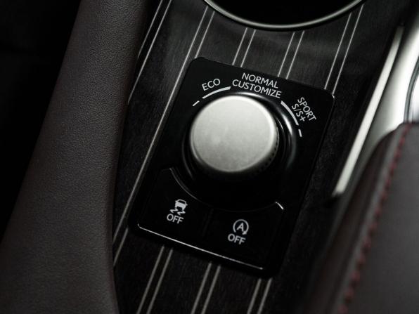 Lexus RX IV с пробегом 2016 года, цена 3 890 000 рублей, 70935 км, внедорожник, Автокод Объявления