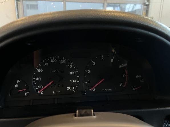 Suzuki Swift II Рестайлинг с пробегом 2002 года, цена 115 000 рублей, 40509 км, седан, Автокод Объявления