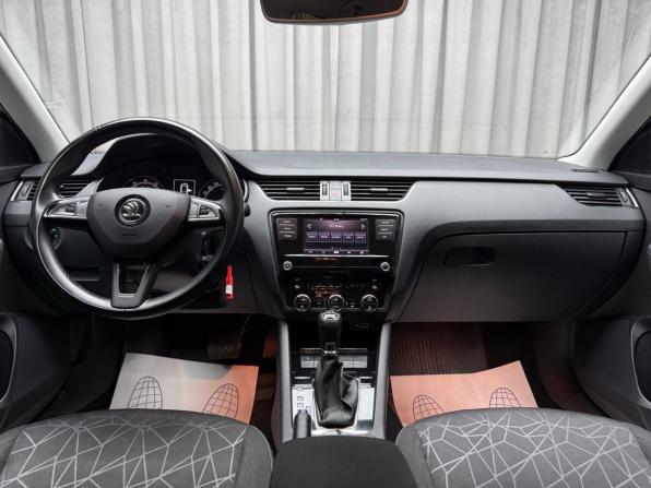 Skoda Octavia III (A7) Рестайлинг с пробегом 2018 года, цена 1 849 000 рублей, 119500 км, лифтбек, Автокод Объявления