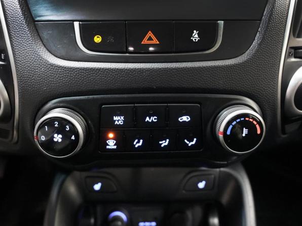 Hyundai ix35 I с пробегом 2010 года, цена 979 000 рублей, 147000 км, внедорожник, Автокод Объявления