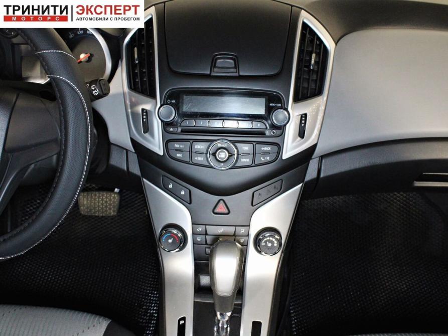 Chevrolet Cruze I Рестайлинг Белгород  - изображение 11
