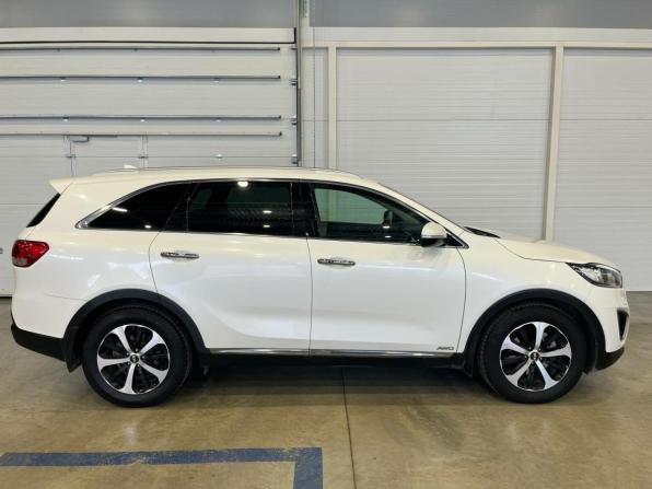 Kia Sorento III Prime с пробегом 2017 года, цена 2 499 000 рублей, 91200 км, внедорожник, Автокод Объявления
