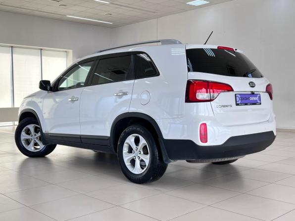 Kia Sorento II Рестайлинг с пробегом 2015 года, цена 1 729 000 рублей, 165760 км, внедорожник, Автокод Объявления