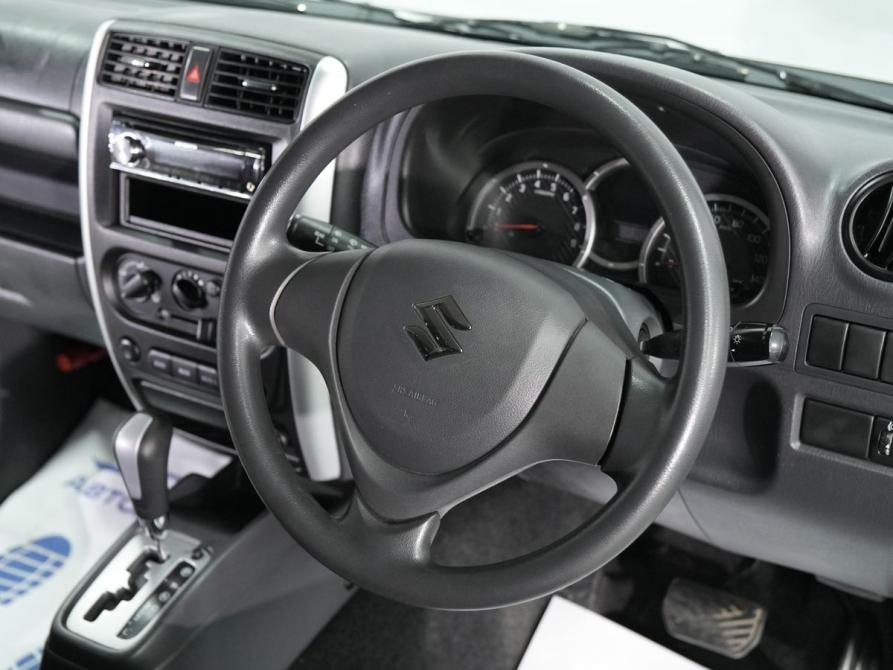Suzuki Jimny III Рестайлинг 2 Новосибирск  - изображение 14
