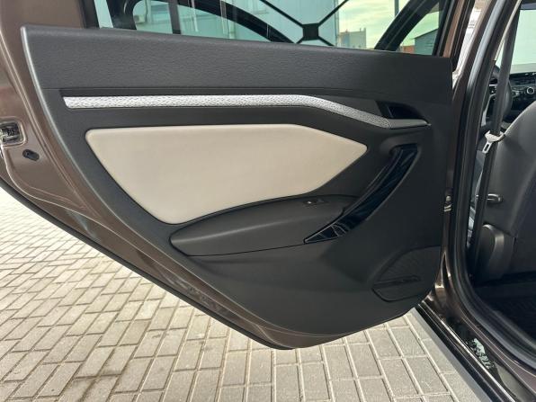 Lada (ВАЗ) Vesta I с пробегом 2020 года, цена 1 375 000 рублей, 71204 км, универсал, Автокод Объявления