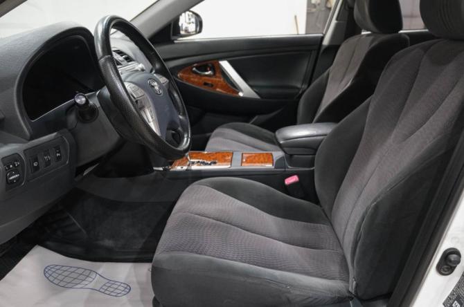 Toyota Camry VI (XV40) Рестайлинг с пробегом 2011 года, цена 1 099 000 рублей, 270000 км, седан, Автокод Объявления