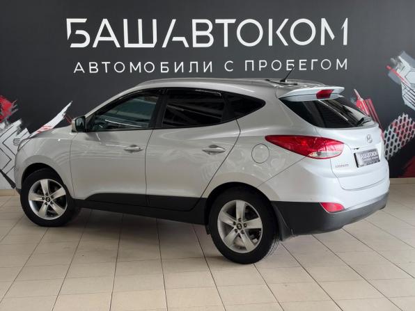 Hyundai ix35 I с пробегом 2011 года, цена 1 220 000 рублей, 154462 км, внедорожник, Автокод Объявления
