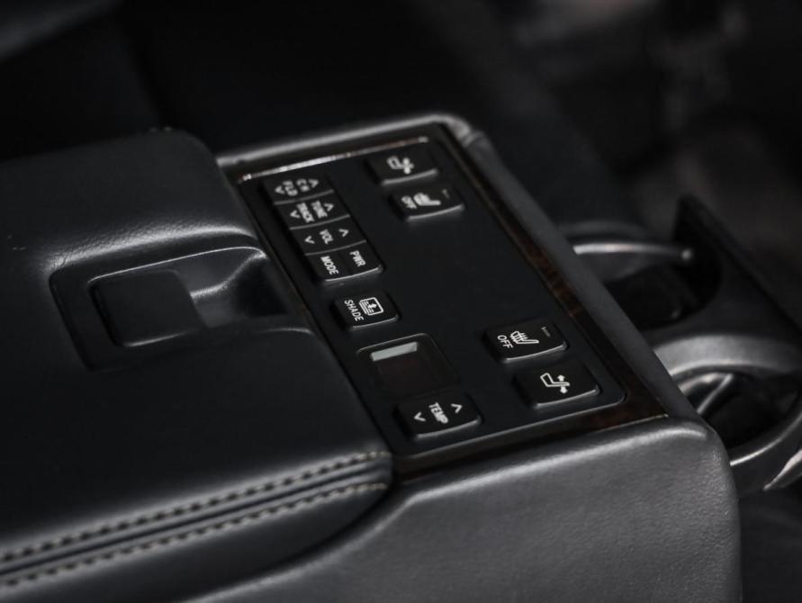 Toyota Camry VII (XV50) Рестайлинг 2 Санкт-Петербург  - изображение 28