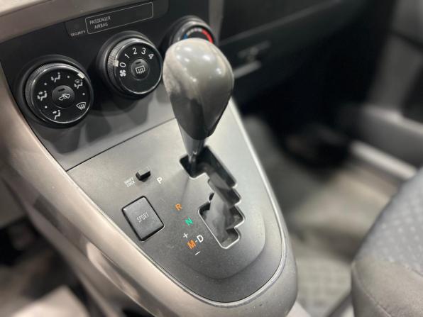 Toyota Verso I с пробегом 2010 года, цена 785 000 рублей, 292321 км, компактвэн, Автокод Объявления