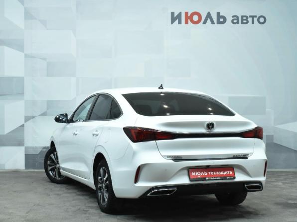 Changan Eado Plus с пробегом 2023 года, цена 1 620 000 рублей, 25990 км, седан, Автокод Объявления