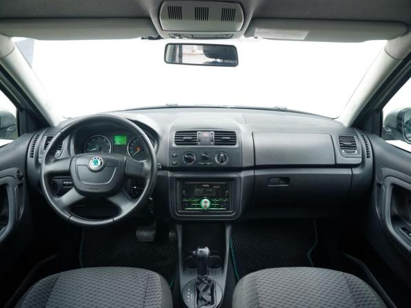 Skoda Fabia II Рестайлинг с пробегом 2012 года, цена 789 900 рублей, 165583 км, хэтчбек, Автокод Объявления