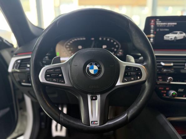 BMW 5 серии VII (G30/G31/G38) Рестайлинг с пробегом 2021 года, цена 4 590 000 рублей, 177456 км, седан, Автокод Объявления
